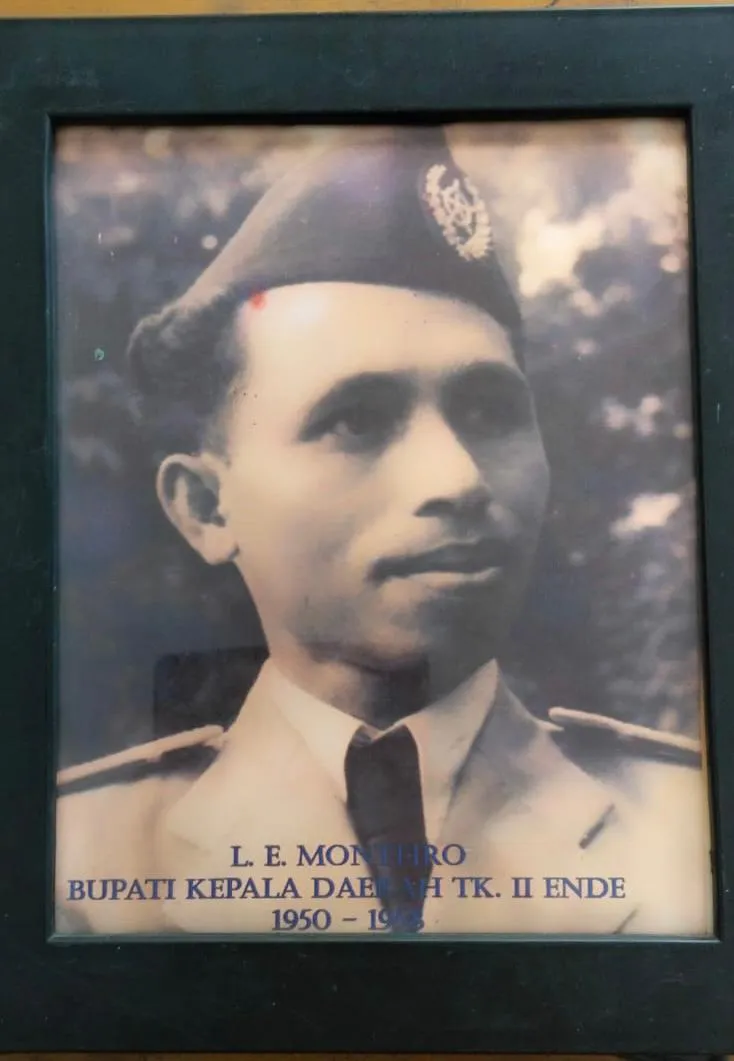 Cover KEPADA DAERAH FLORES LODOVIKUS EMANUEL MONTEIRO (1950-1958)