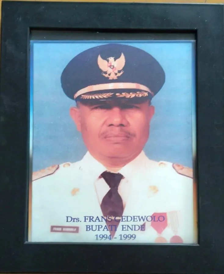 Cover Wakil Bupati Ende Bernadus Gadobani,S.Ag