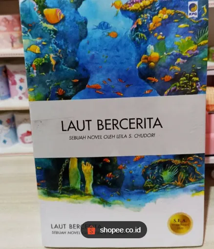 Cover Novel Laut Bercerita / Chudori S. Leila