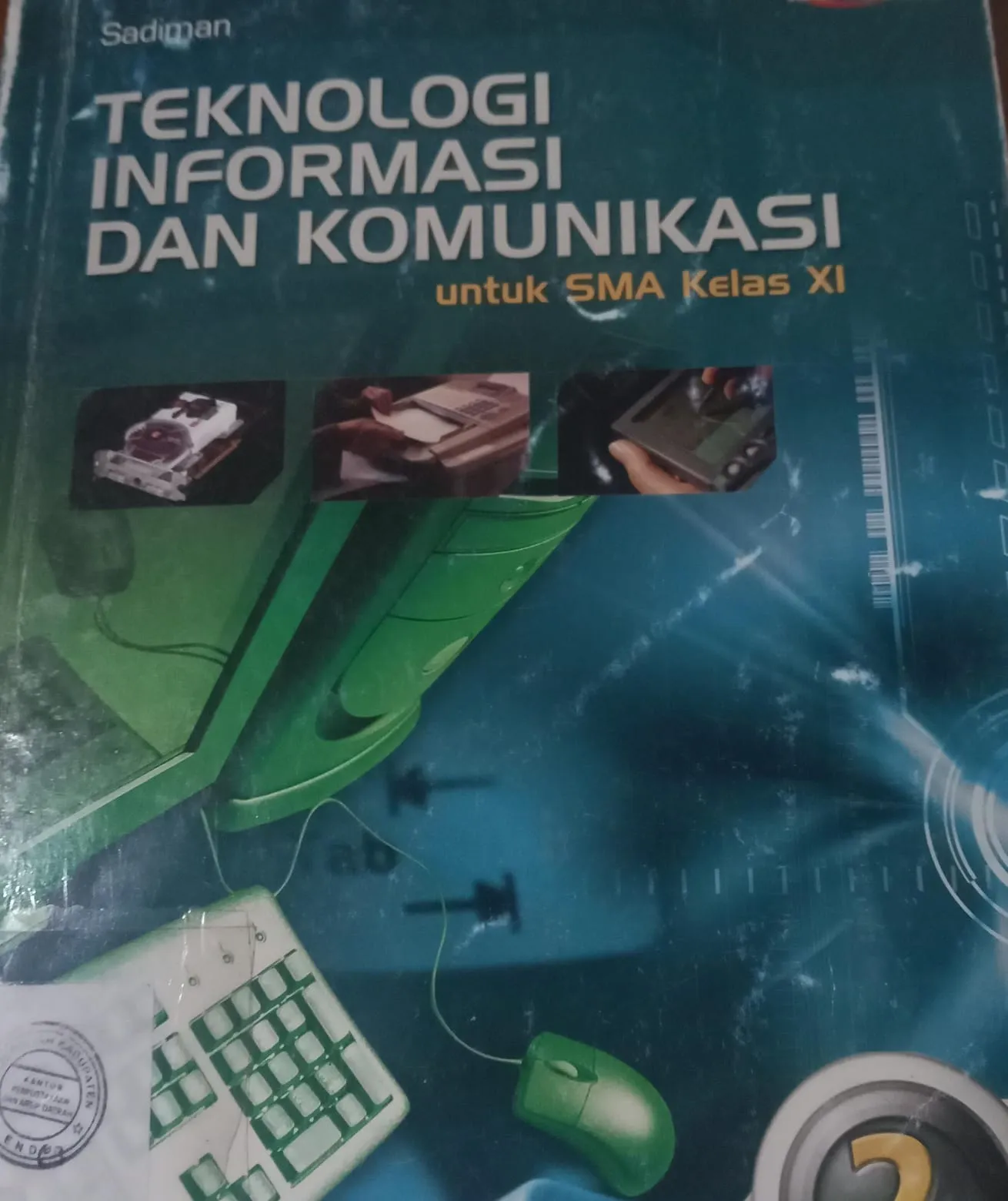 Cover Teknologi Informasi Dan Komunikasai / Sadiman