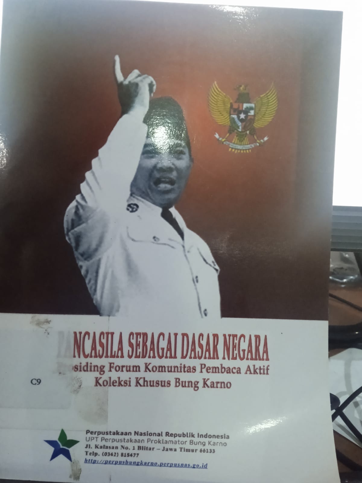 Cover Pancasila Sebagai Dasar Negara :  Prosiding Forum Komunitas Pembaca Aktif Koleksi Khusus Bung  karno / Tim Penyusun , Suyanto