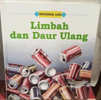 Cover Limbah Daur Ulang / Amos,Janine