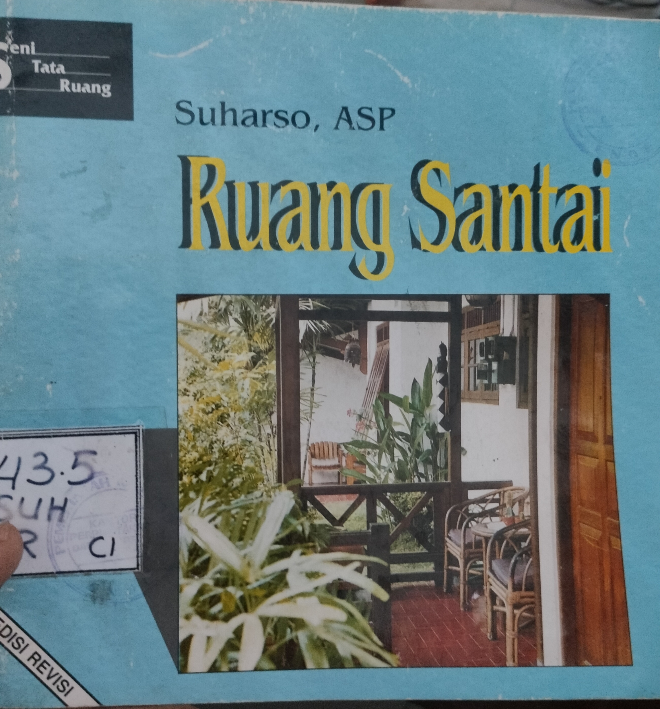 Cover Ruang Santai / Suharso