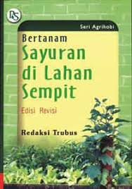 Cover Bertanam Sayur di Lahan Sempit / Redaksi Trubus