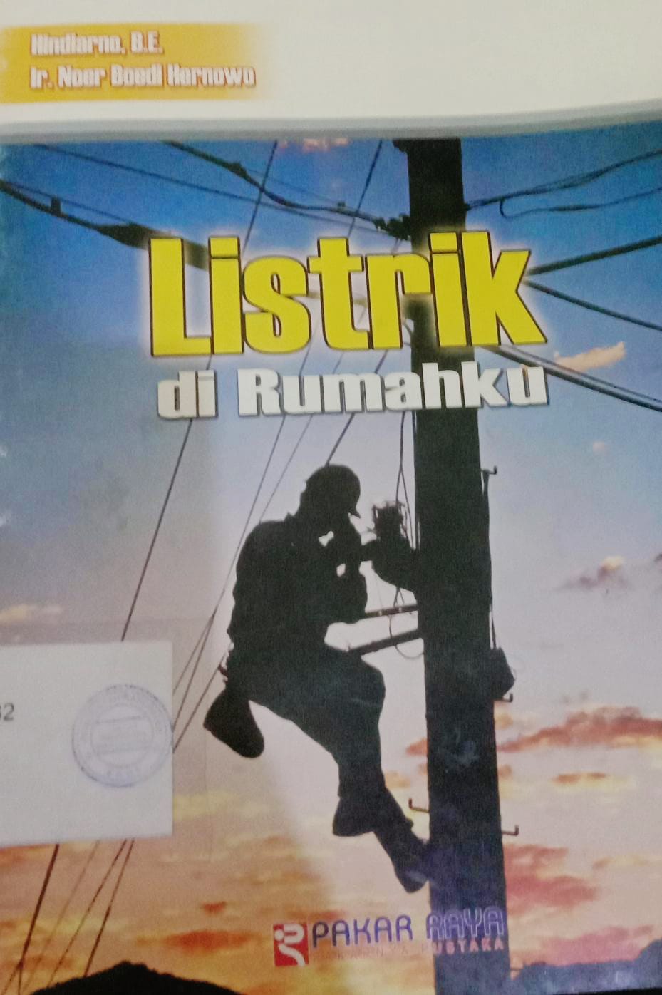 Cover Listrik di Rumahku / Hindiarno