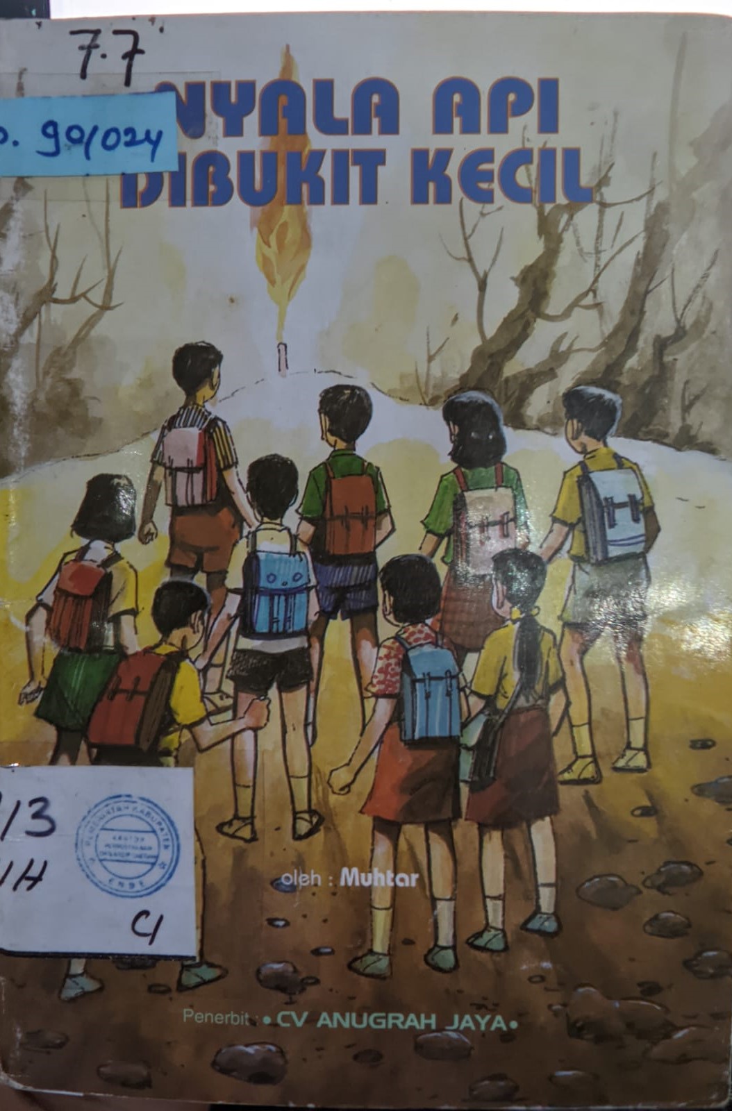Cover Nyala Api di Bukit Kecil / Muhtar