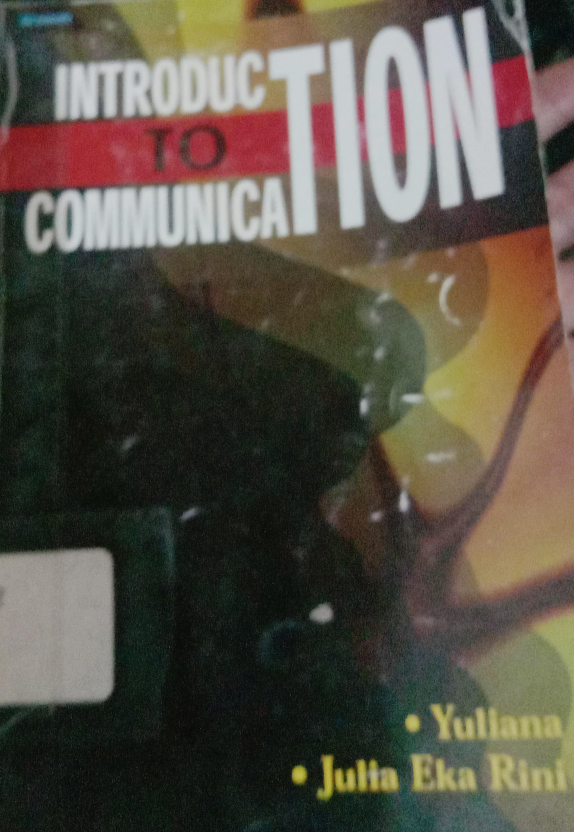 Cover Introducyion To Communica / Yuliana