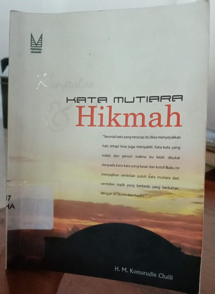 Cover Kumpulan Kata Mutiara & Hikmah / Chalil, Komarudin