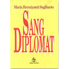 Cover Sang Diploma :  Sugiharto Maria Hermiyanti