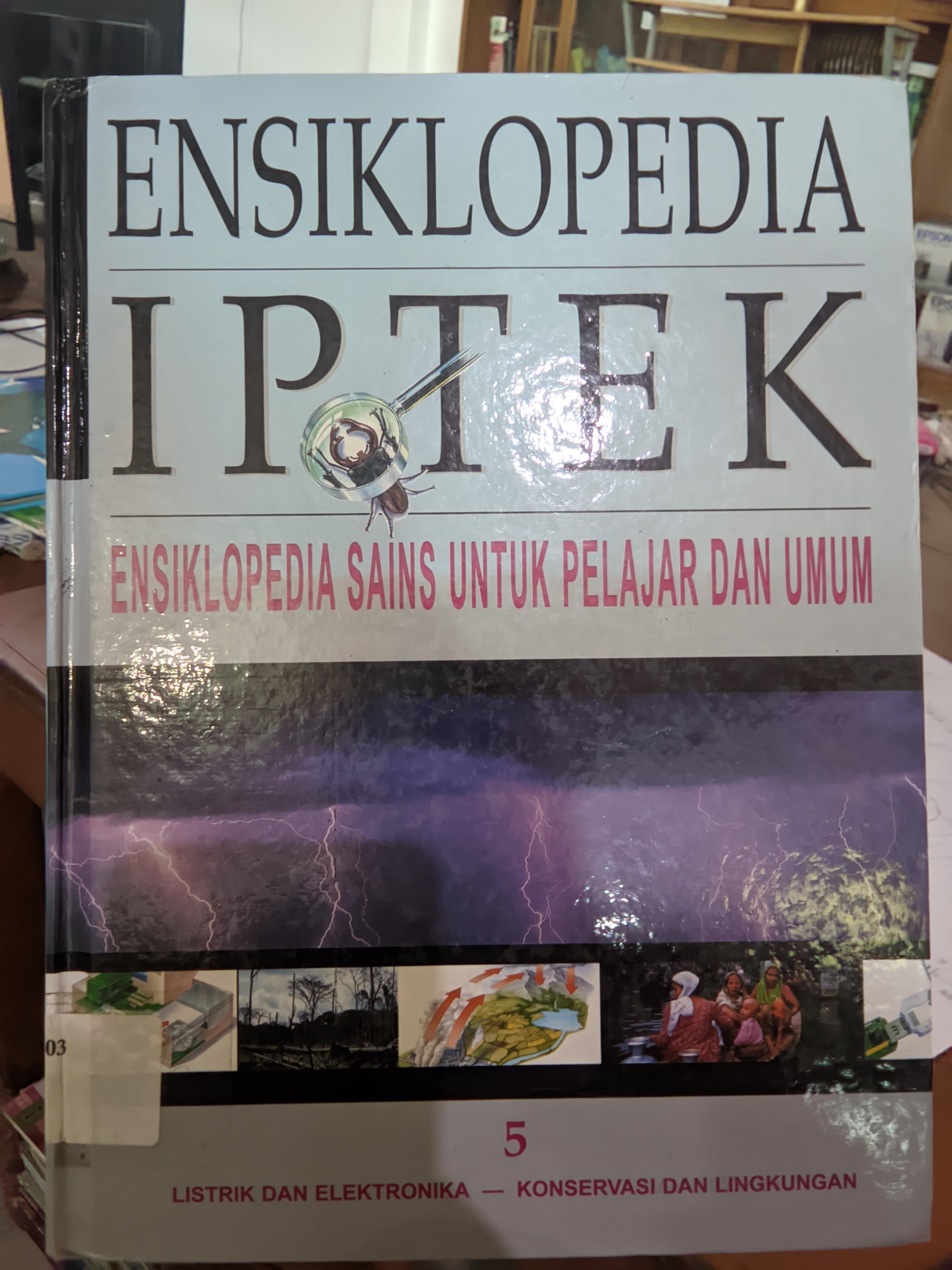 Cover Ensiklopedia Iptek :  Ensiklopedia Sains Untuk Pelajaran Umum / Slame, Riskiono