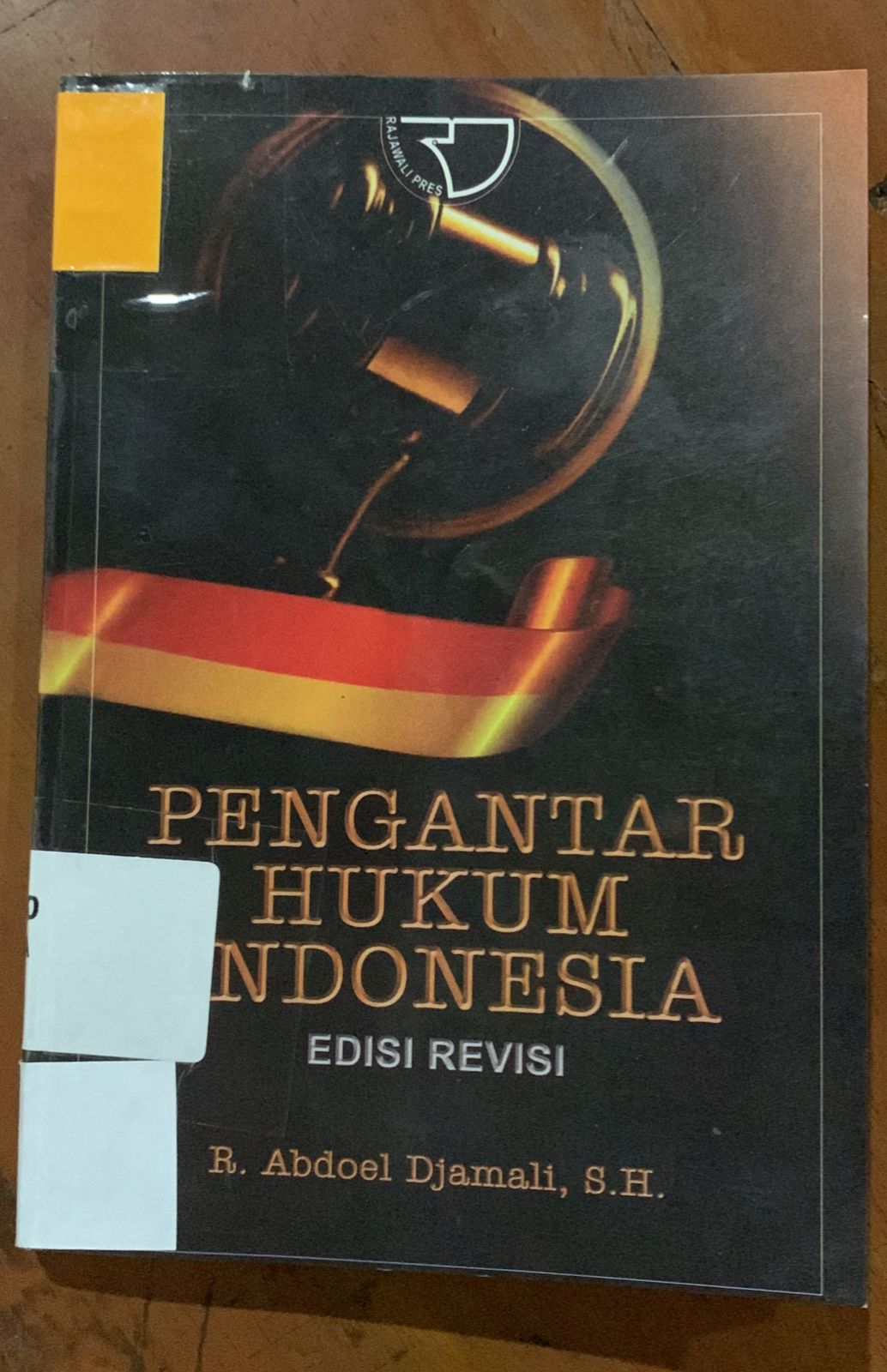 Cover Pengantar Hukum Indonesia / R. Abdoel Djamali