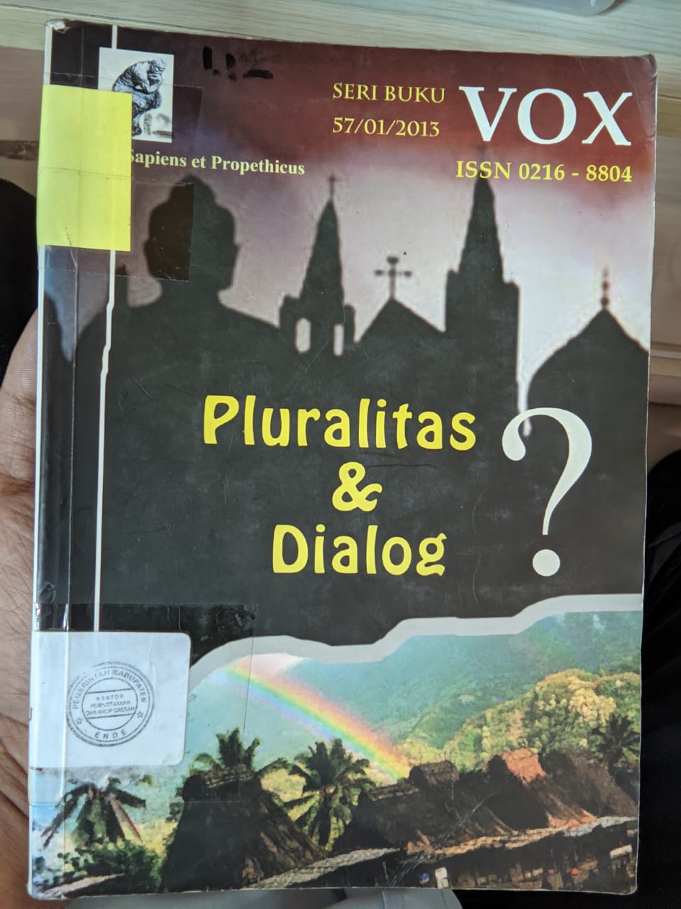 Cover Pluralitas & Dialog