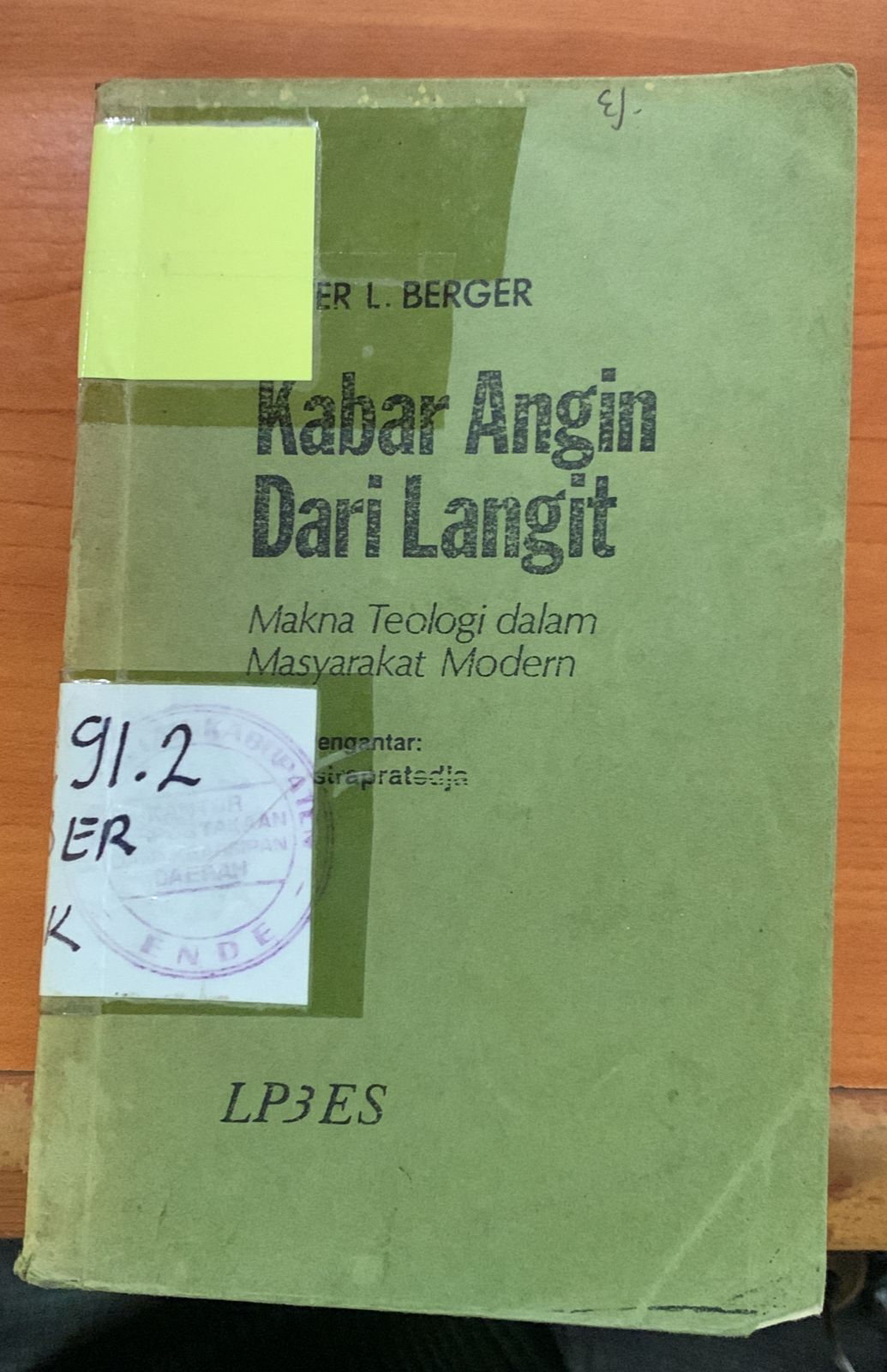 Cover Kabar Angin Dari Langit :  Makna Teologi dalam Masyarakat Modern / Peter L Berger