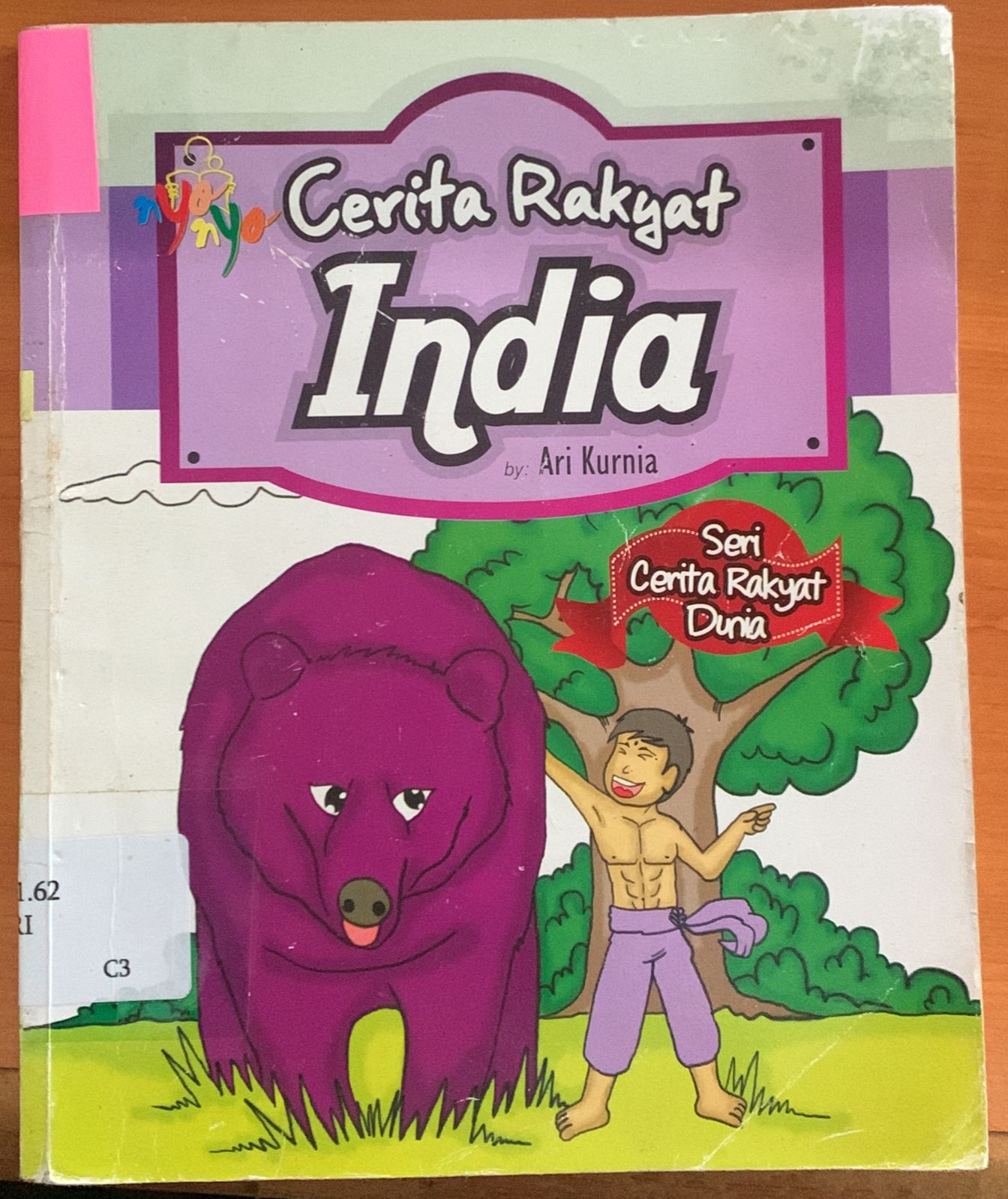 Cover Cerita Rakyat India / Ari Kurnia