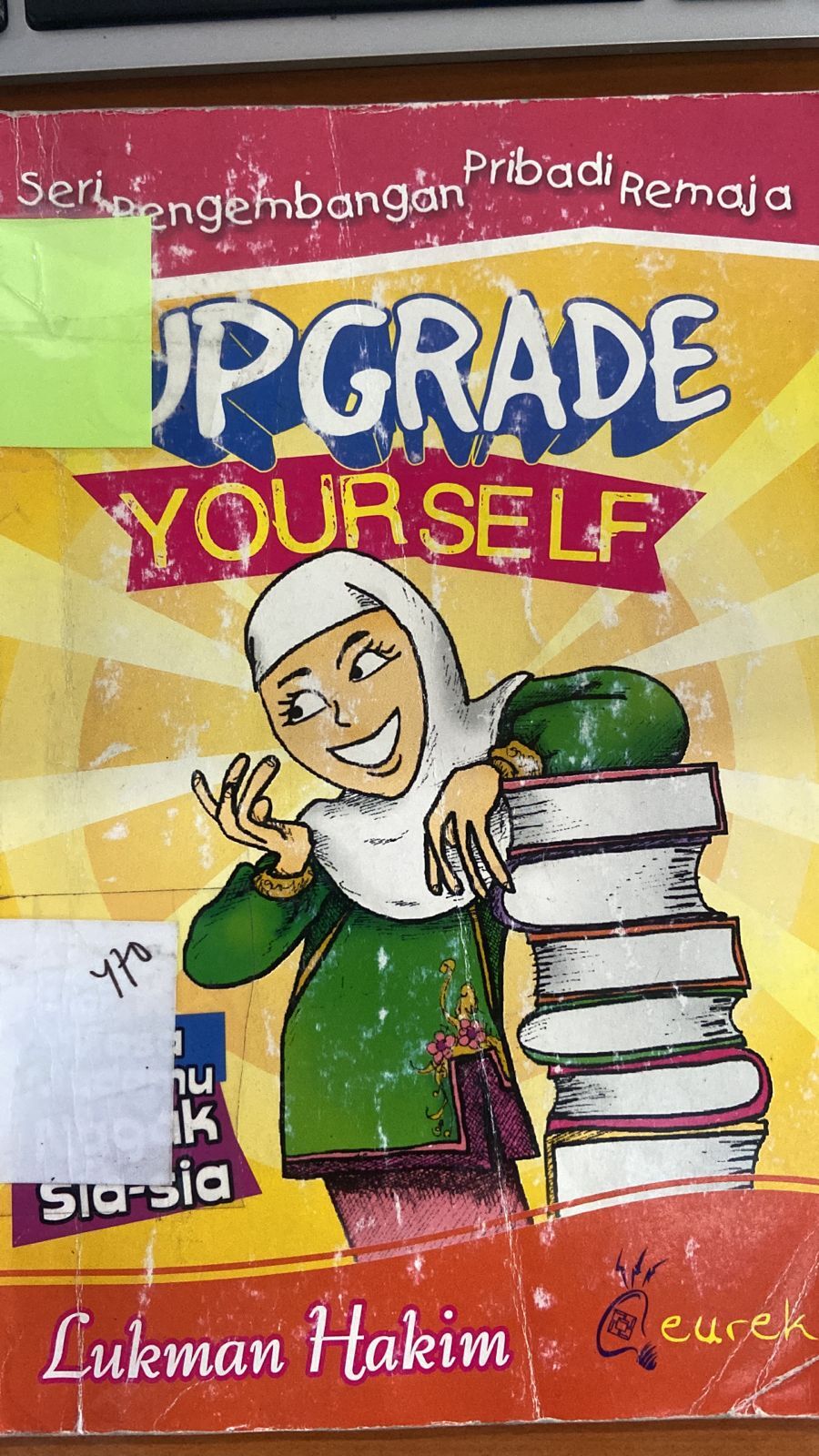 Cover Upgrade Your Self / Hakim, Lukman