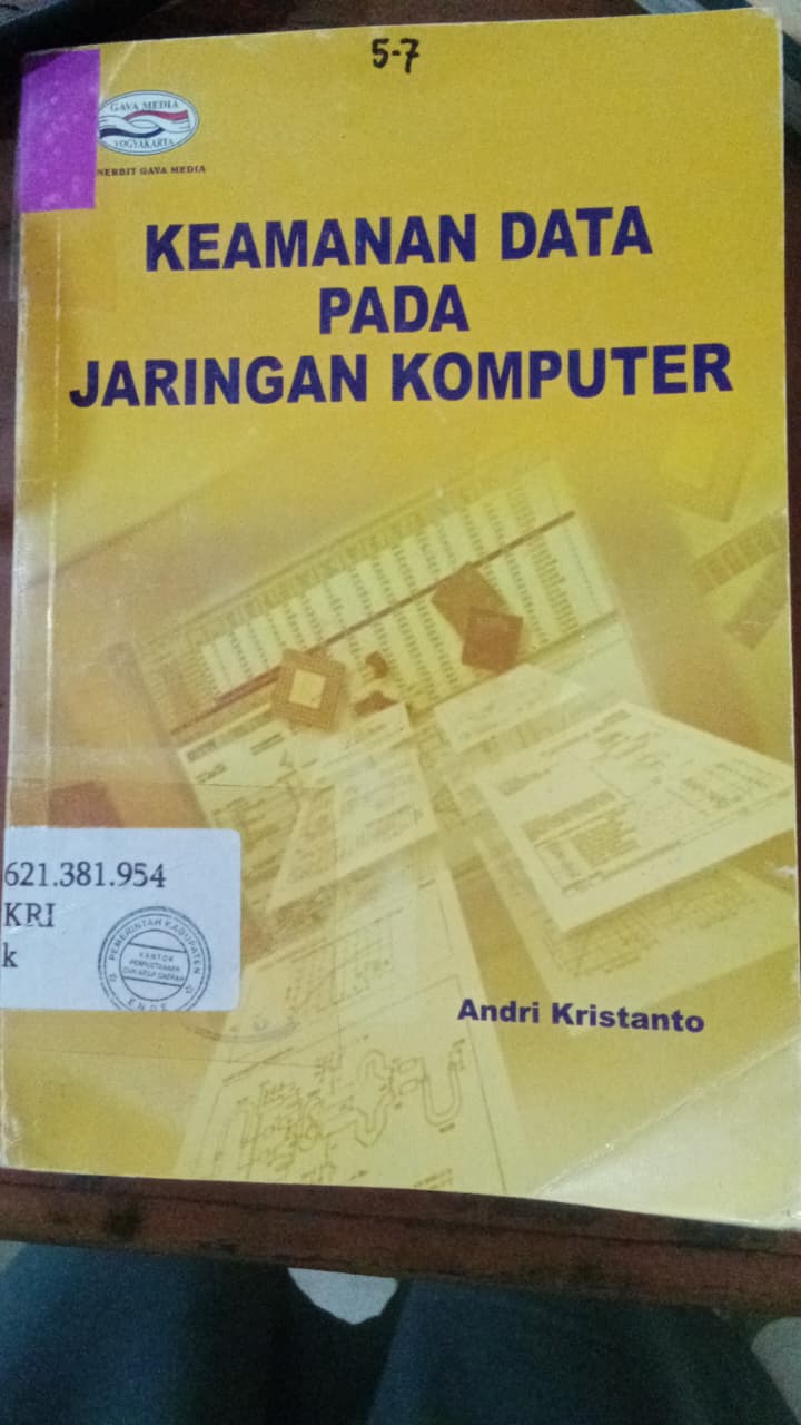 Cover Keamanan Data Pada Komputer / Kristanto, Andri