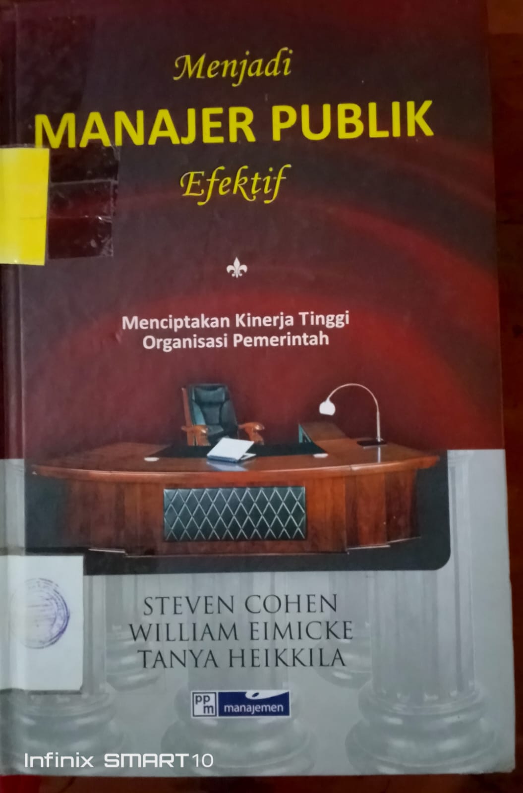 Cover Menjadi Manajer Publik Efektif