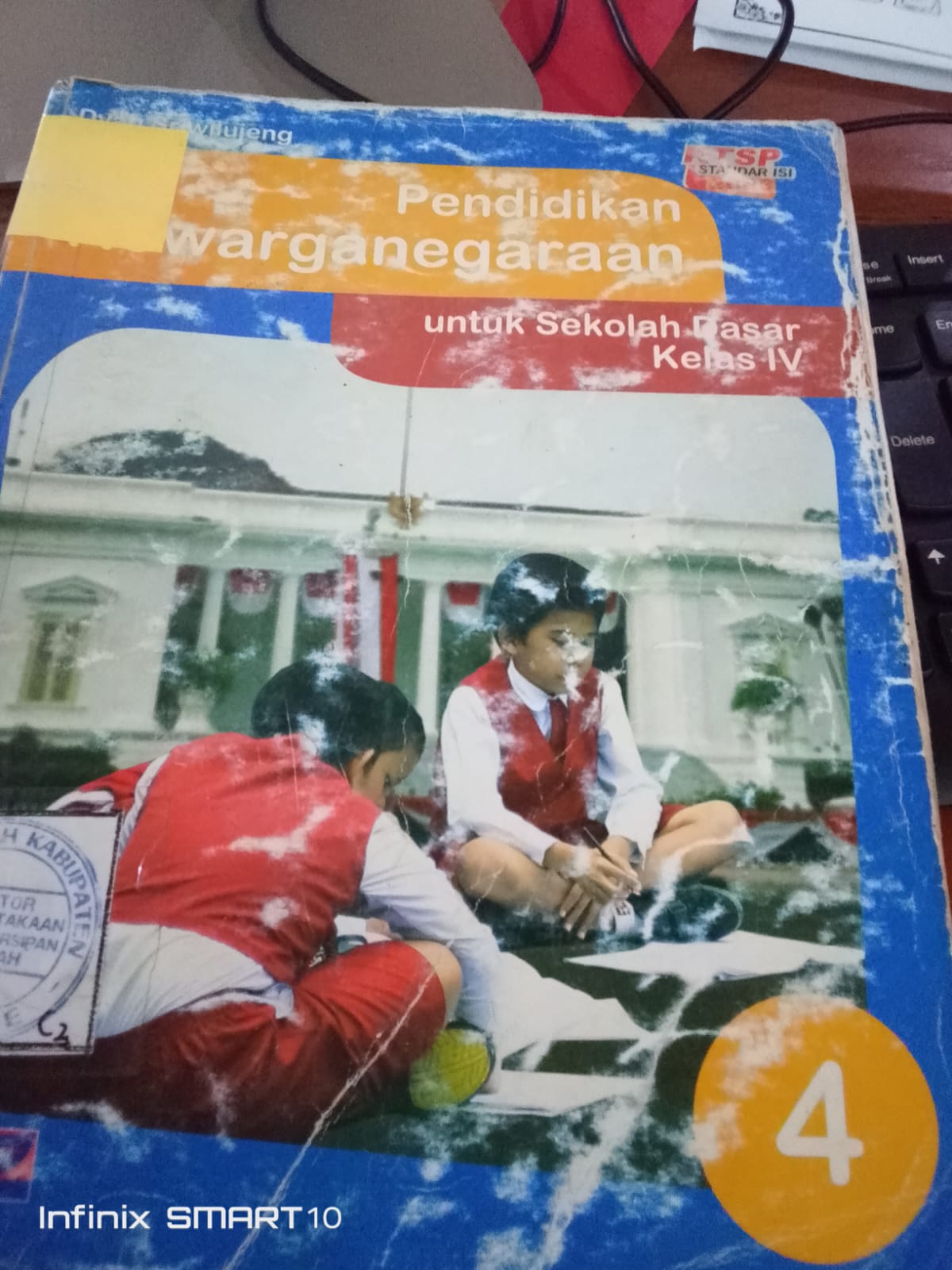 Cover pendidikan kewarganegaraan