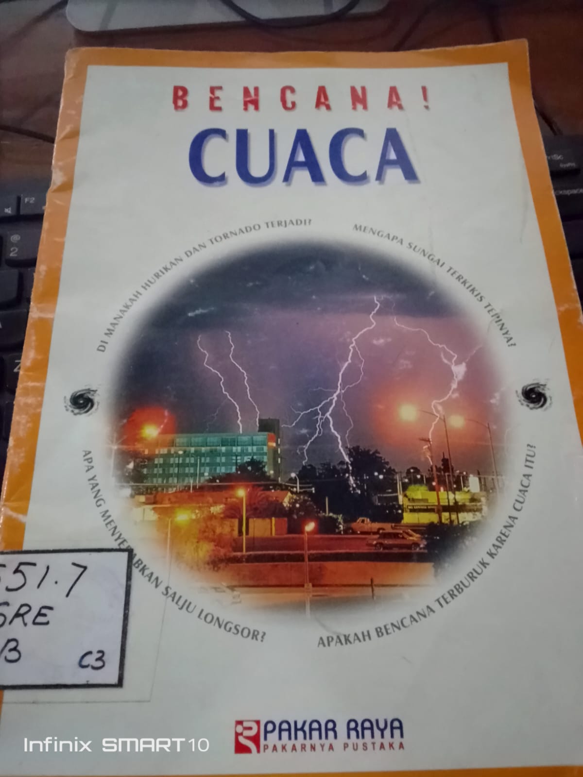 Cover Bencana Cuaca : Jen Gree
