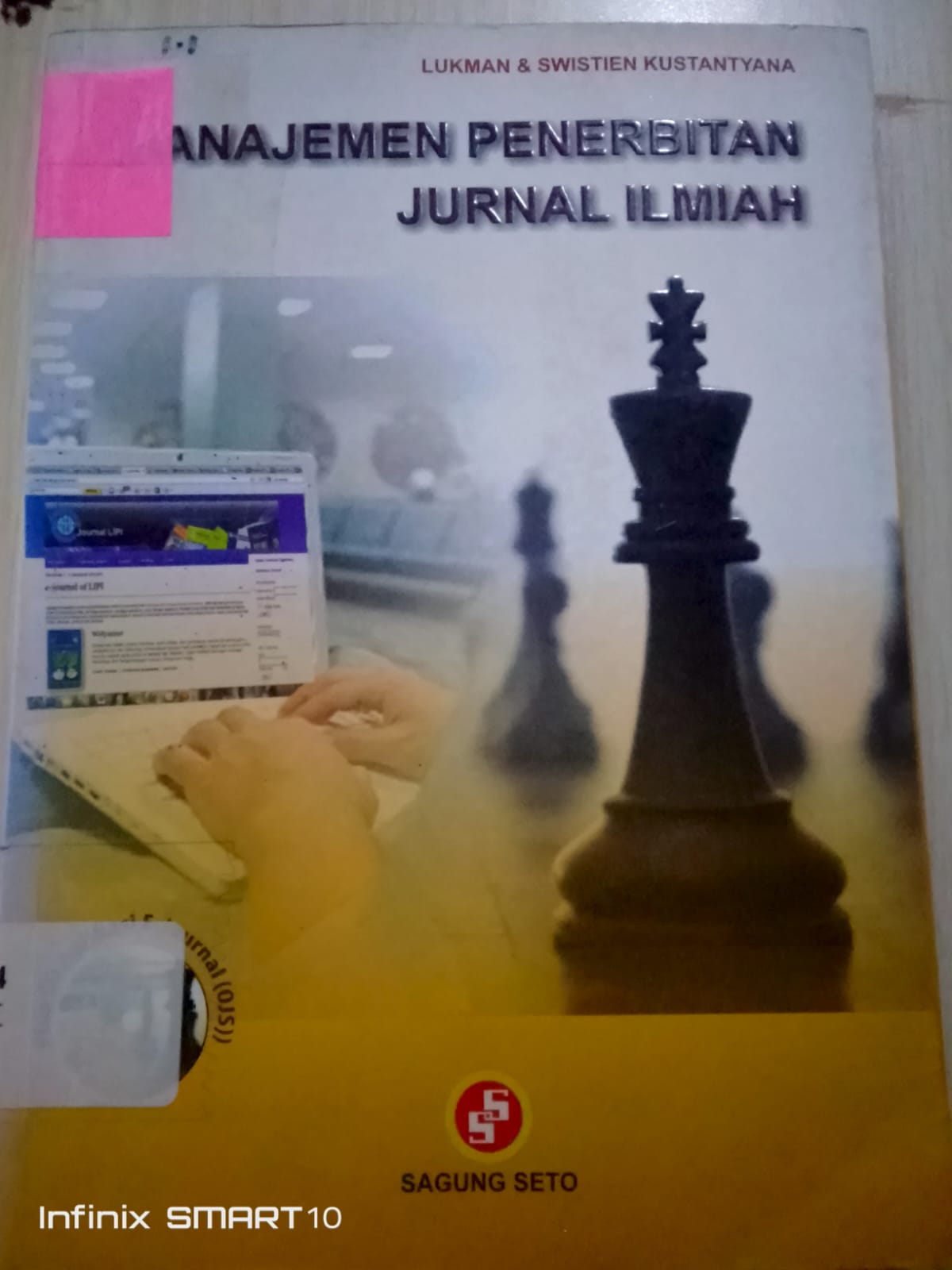 Cover Manajemen Penerbitan Jurnal Ilmiah: Lukman
