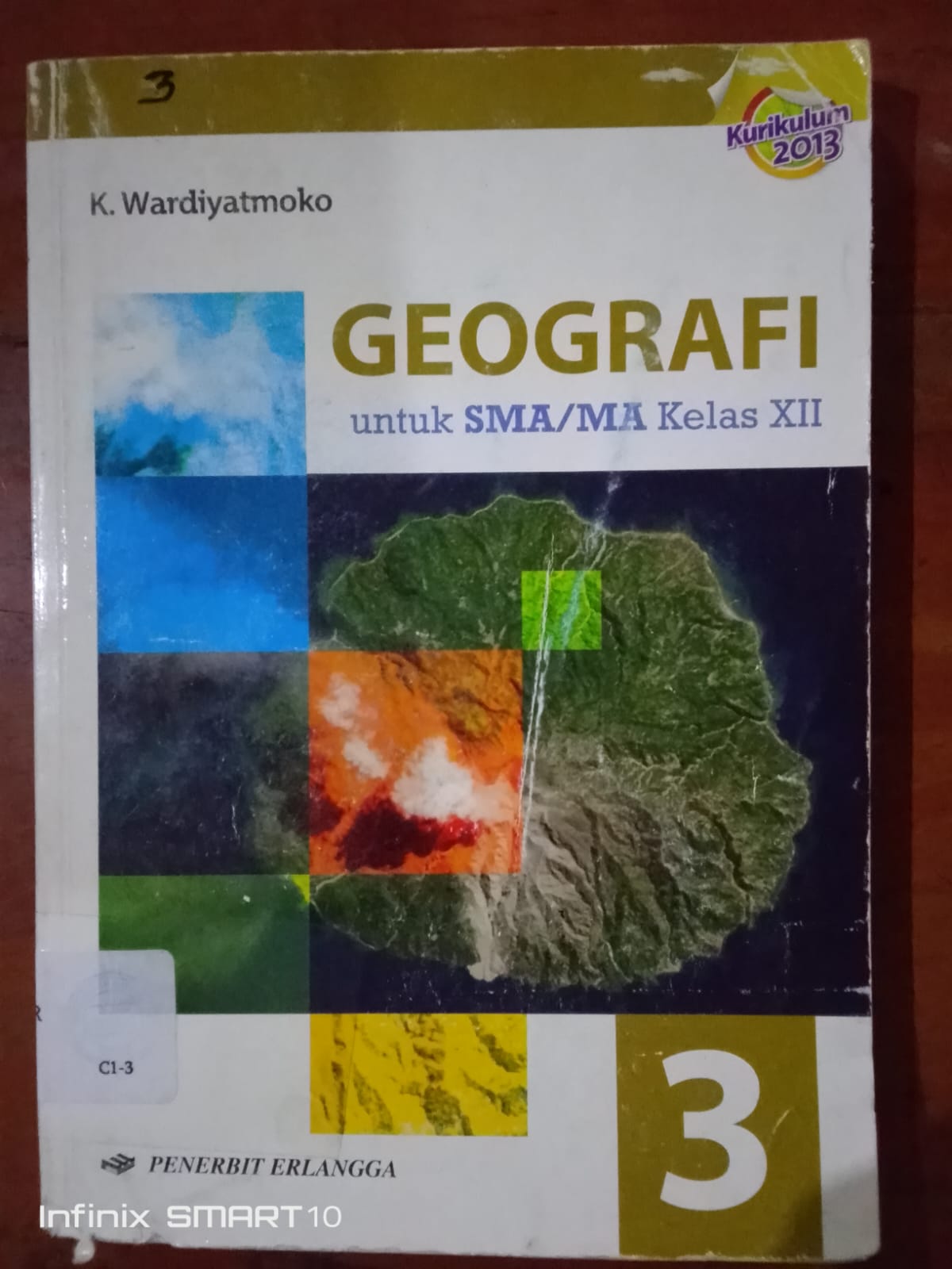 Cover Geografi Untuk SMA/MA Kelas XII / K. Wardiyantoko