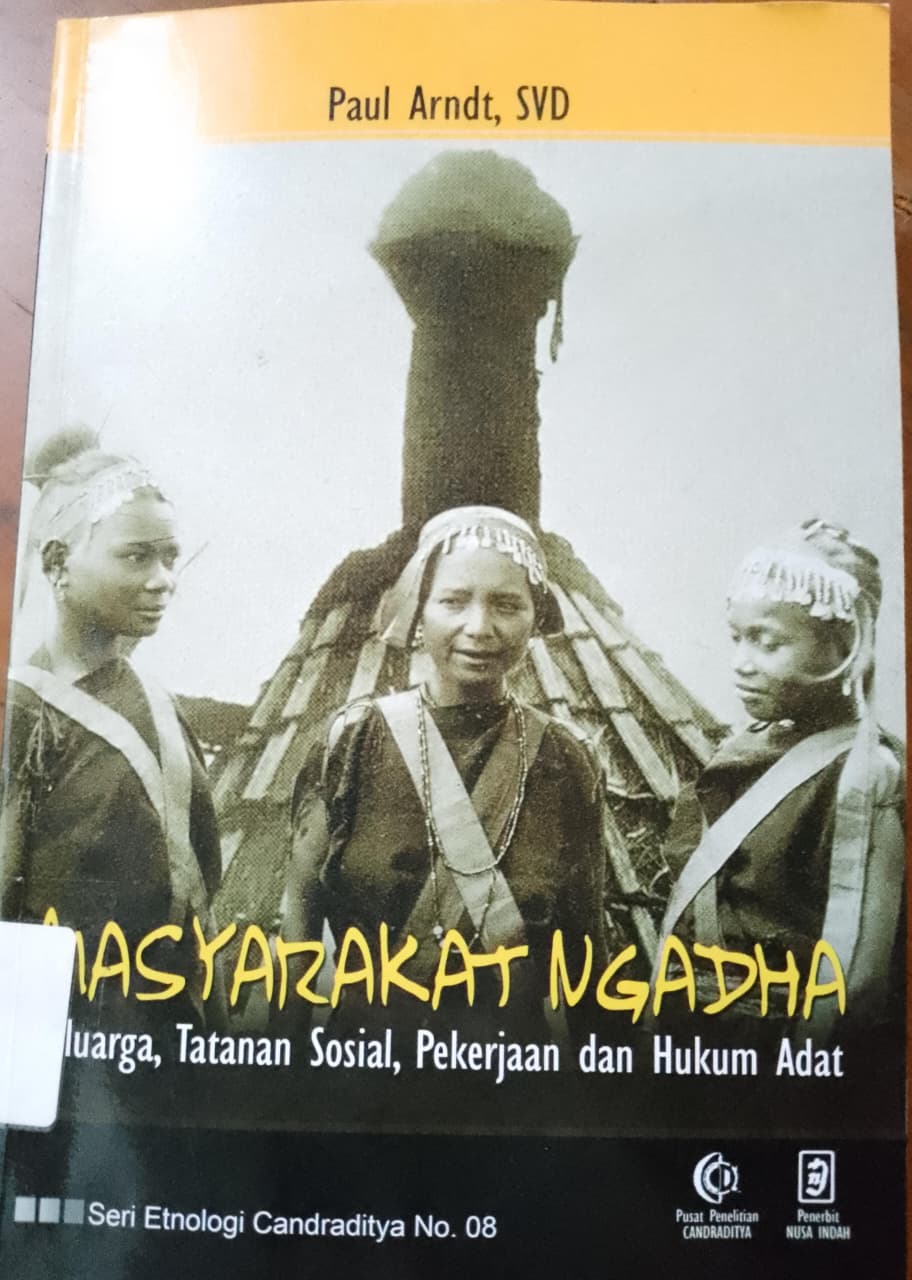 Cover Masyarakat Ngadah / Paul Sabon Nama
