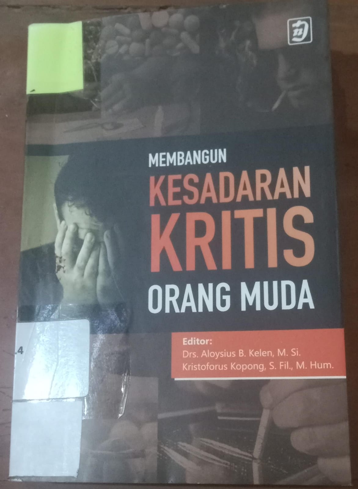 Cover Membangun Kesadaran Kritis Orang Muda / Kelen, Aloysius