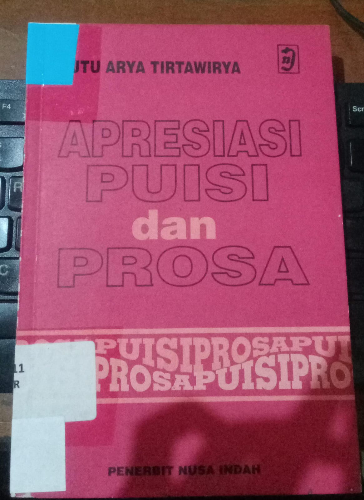 Cover Apresiasi Puisi Dan Prosa / Tirtawirya Arya, Putu