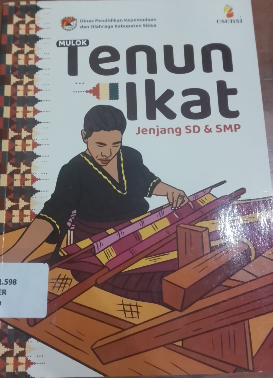 Cover Tenun ikat jenjang sd & smp / germanus, Goleng