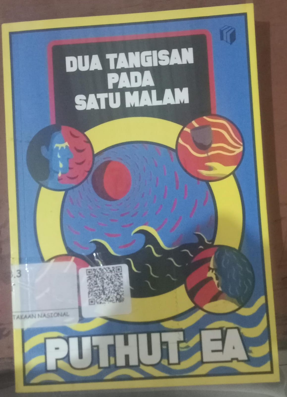 Cover Dua Tangisan Pada Satu Malam / Ea, Puthut