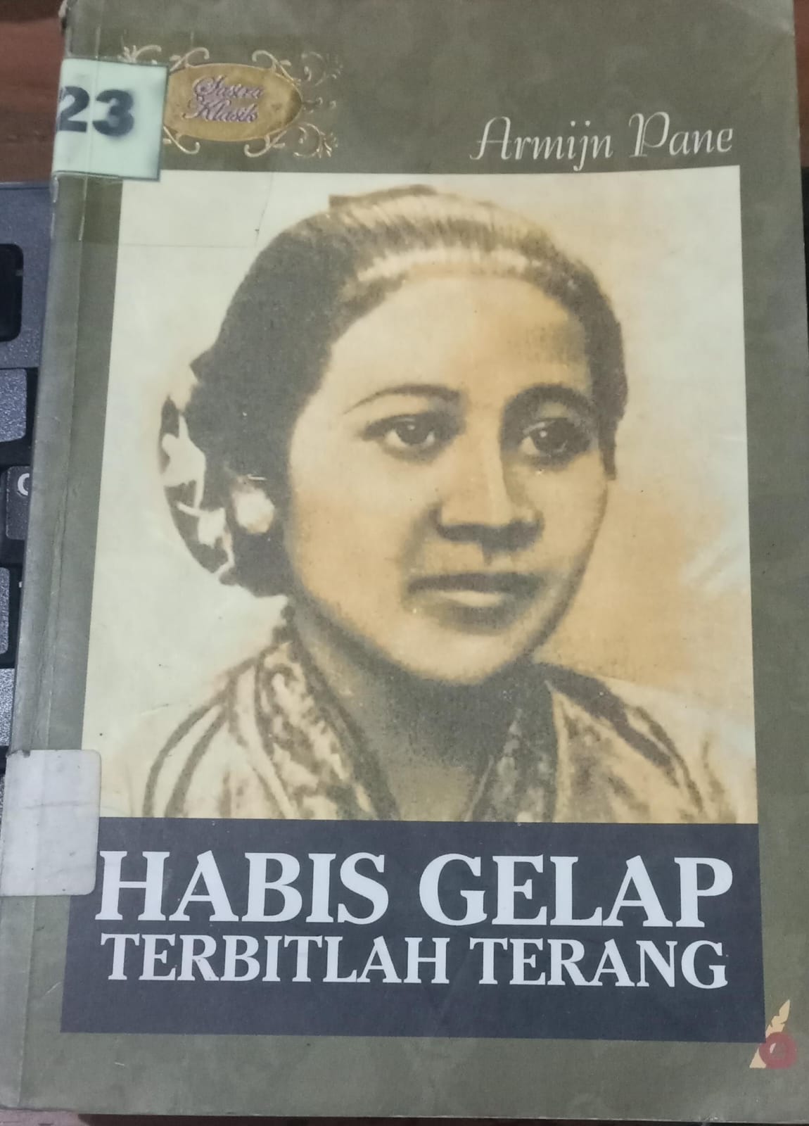 Cover Habis Gelap Terbitlah Terang / Kartini