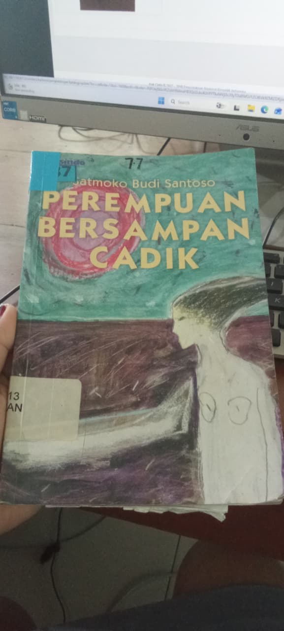 Cover Perempuan Bersampan Cndik