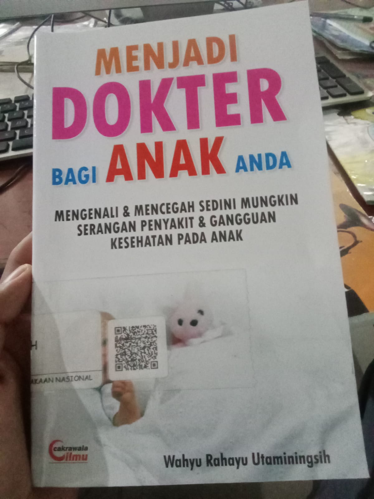 Cover Menjadi Dokter Bagi Anak Anda / Utaminigasih Rahyu Wahyu