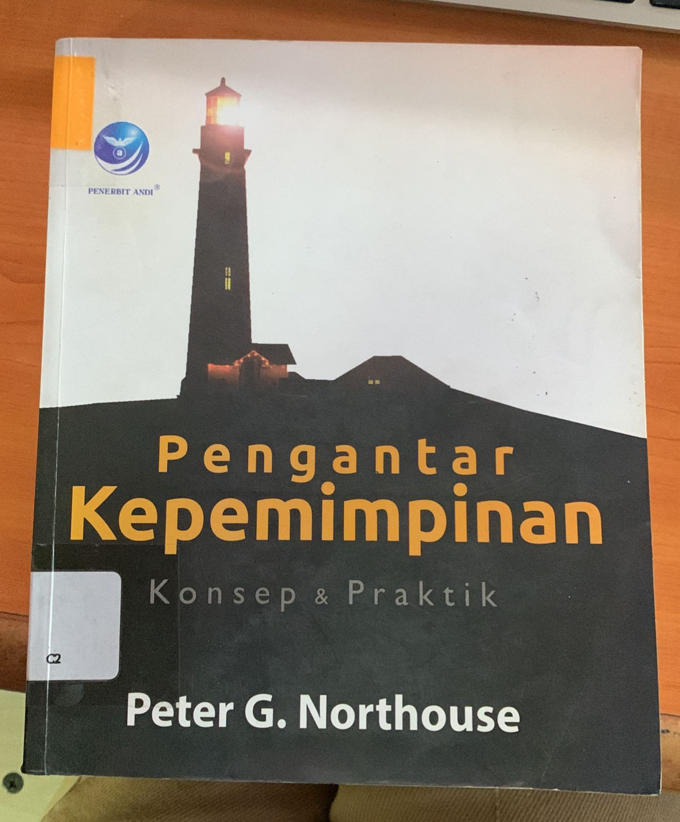 Cover Pengantar Kepemimpinan, :  Konsep dan Praktik / Peter G. Northouse