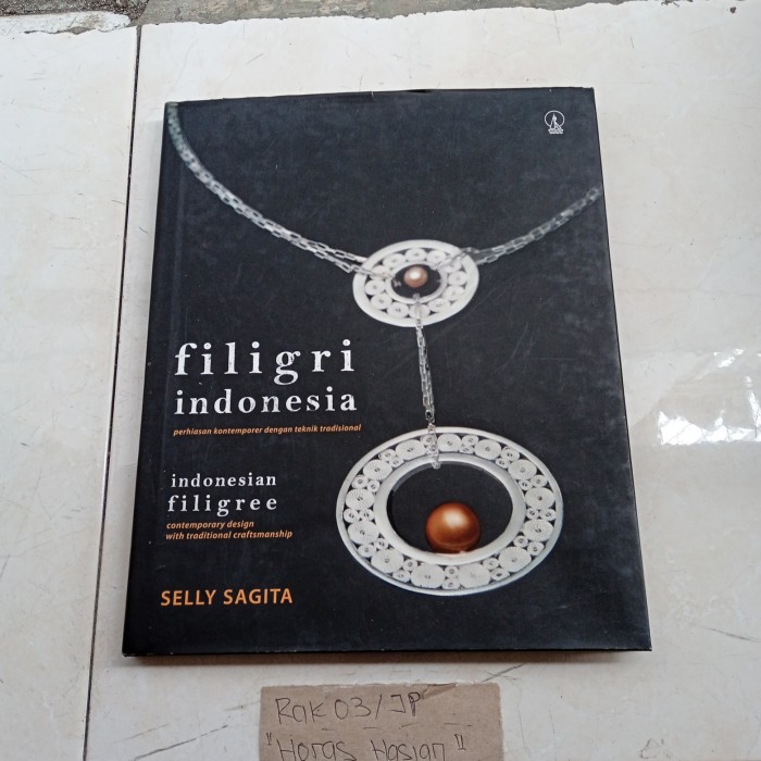 Cover Filigri Indonesia / Sagita Selly